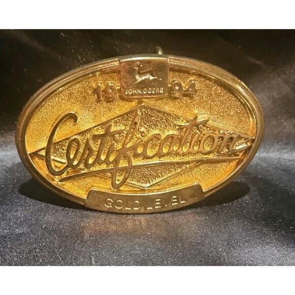 John Deere 1994 Gold Level Certification Belt Buckle #1366/4150 main image 4